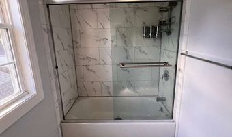 793 Pond St, Bridgeport, CT 06606