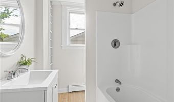 1251 Mendon Rd, Cumberland, RI 02864