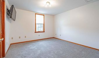 4165 E Texas Rd, Allentown, PA 18103
