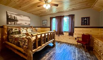 8 Breezy Knoll Ln, Baileyville, ME 04694