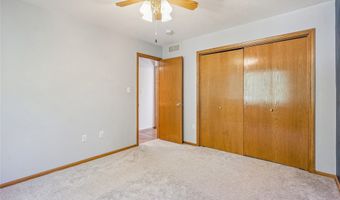 1340 Alderwood Dr, Altoona, IA 50009