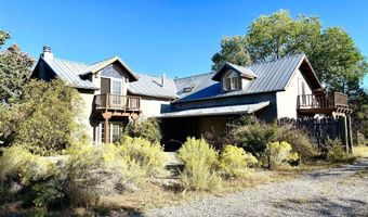 34 Varos Rd, Arroyo Hondo, NM 87571