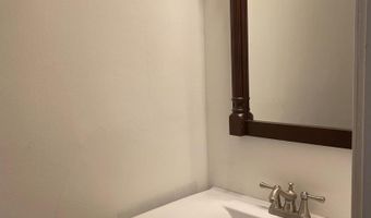 1630 W ABINGDON Dr #301, Alexandria, VA 22314