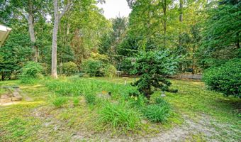 7 ROBERTS Rd, Lewes, DE 19958