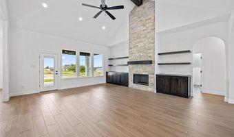 233 Oak Meadow Ln, Weatherford, TX 76085