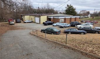 5858 Prospect St, Archdale, NC 27263