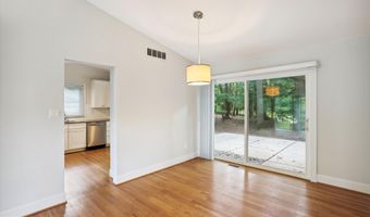8206 STONE TRAIL Dr, Bethesda, MD 20817