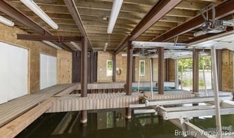 7635 Sandy Hollow Dr SE, Alto, MI 49302