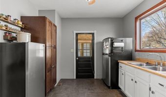 1518 Worden Ave, Alton, IL 62002