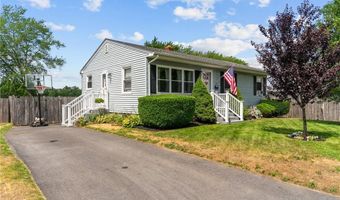 17 Linwood Dr, Coventry, RI 02816