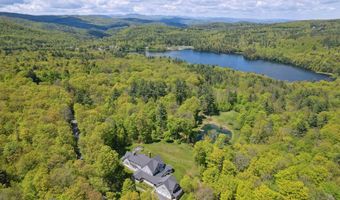 5893 Stage Rd, Barnard, VT 05031