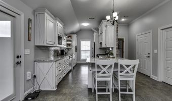 730 Sawgrass Lakes Dr, Brandon, MS 39042