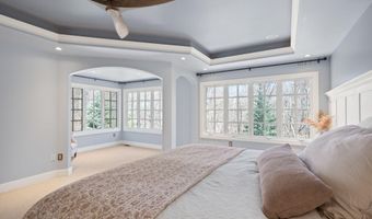 1100 Skyevale Dr NE, Ada, MI 49301