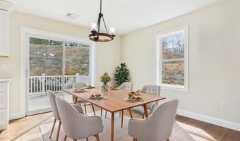 2 Bc Ln, Berkley, MA 02779