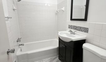 10661 WEYMOUTH St 101, Bethesda, MD 20814