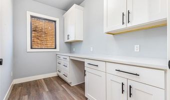 22 Vinita Cir, Monkey Island, OK 74331