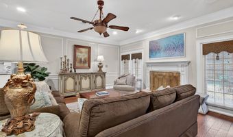 111 Hanging Moss Dr, Benton, LA 71006