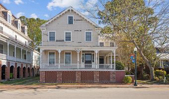 212 S Front St, New Bern, NC 28560