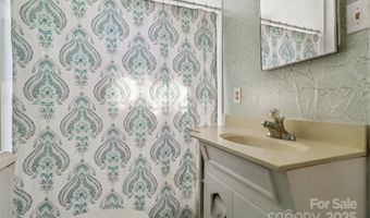 13692 Newberry Rd, Blair, SC 29015