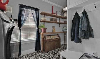 150 St Andrews Ln, Benton, LA 71006