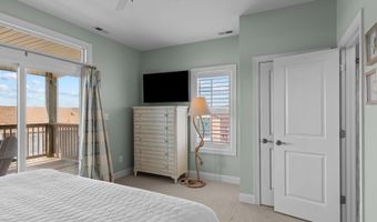 408 Caswell St B, Atlantic Beach, NC 28512