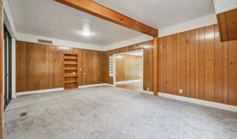 15693 S HIDDEN Rd, Mulino, OR 97042