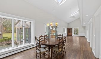 29 Sturgis Ln, Barnstable, MA 02630