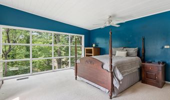 1816 WOODS Rd, Annapolis, MD 21401