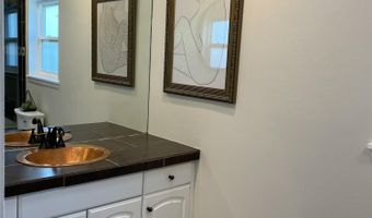 1600 W BOSQUE Loop, Bosque Farms, NM 87068