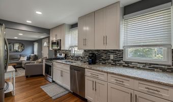 215 W GLOUCESTER Pike, Barrington, NJ 08007