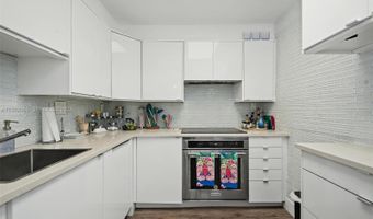 10000 W Bay Harbor Dr 303, Bay Harbor Islands, FL 33154