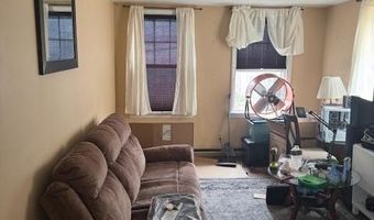 331 W HIGH St, Elizabethtown, PA 17022