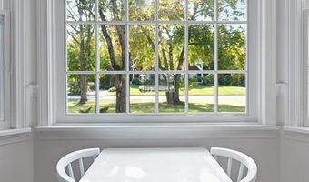 320 Stone Ridge Dr, East Greenwich, RI 02818