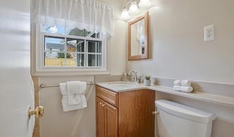 12310 FIRTREE Ln, Bowie, MD 20715