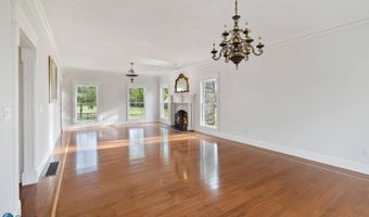 381 Cave Springs Rd, Albany, KY 42602