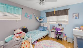 11 Probasco Dr, Allentown, NJ 08501