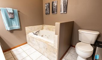 800 SD HWY 262, Bridgewater, SD 57319