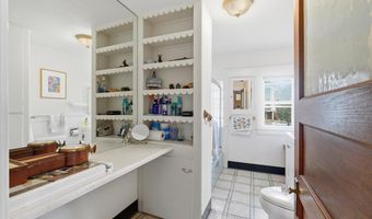 308 College St, Burlington, VT 05401