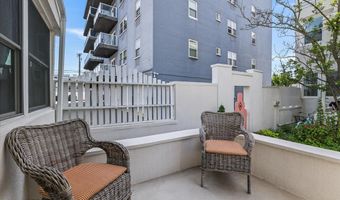 5 Deal Lake Ct, Asbury Park, NJ 07712