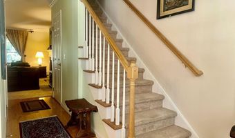 4 Bow Center Rd Unit B2, Bow, NH 03304