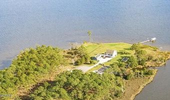 10 Gray Goose Dr, Aurora, NC 27806
