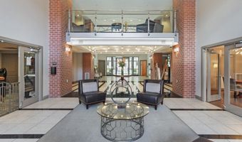 1021 N GARFIELD St 233, Arlington, VA 22201