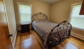 461 River Rd, Lincoln, RI 02865