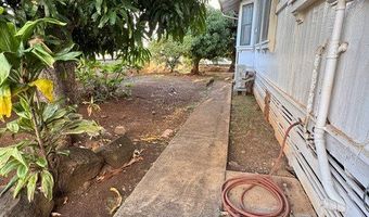 1906 Beckley St, Honolulu, HI 96819