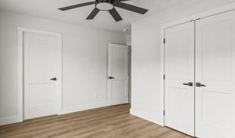10541 E Brainerd Rd, Apison, TN 37302