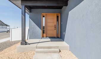 4012 SADDLEBACK Ln, Cheyenne, WY 82001