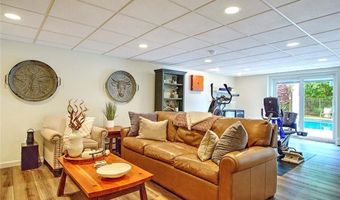 96 Windsong Rd, Cumberland, RI 02864