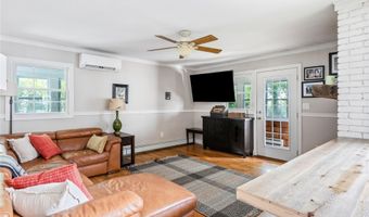 85 Shore Rd, Amityville, NY 11701
