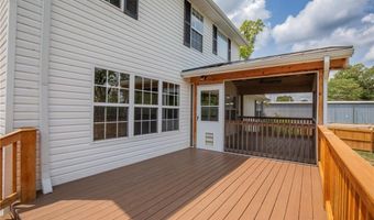 522 Tiger Blvd, Bentonville, AR 72712
