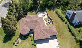 1401 Martin Rd, Albert Lea, MN 56007
